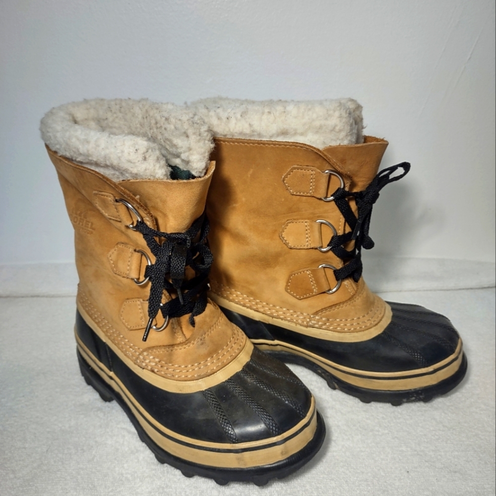Sorel Kids weather boots sz 2